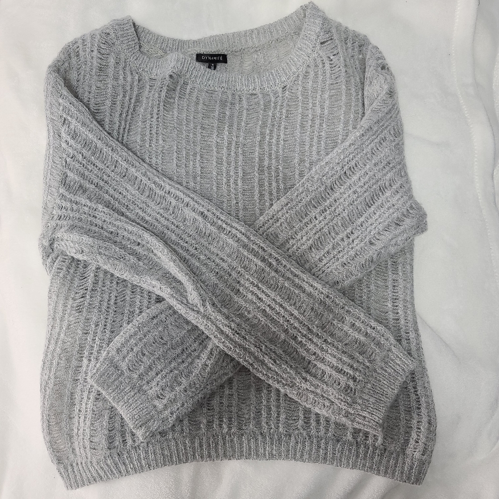 2/25$ 🛍 Dynamite sweater
